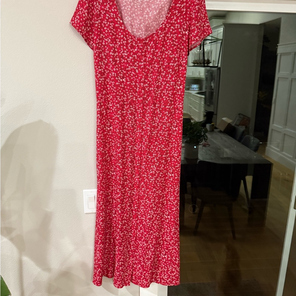 Old Navy Red Floral Maxi Dress sz. M Tall